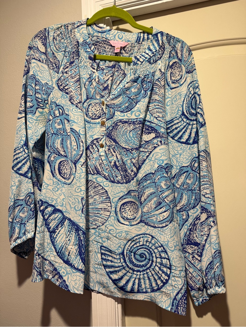 Lilly Pulitzer Blue & White Shell Print Long Sleeve Top